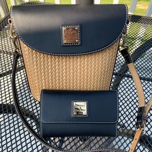 All embossed leather “binocular case” handbag and matching wallet. Not straw!